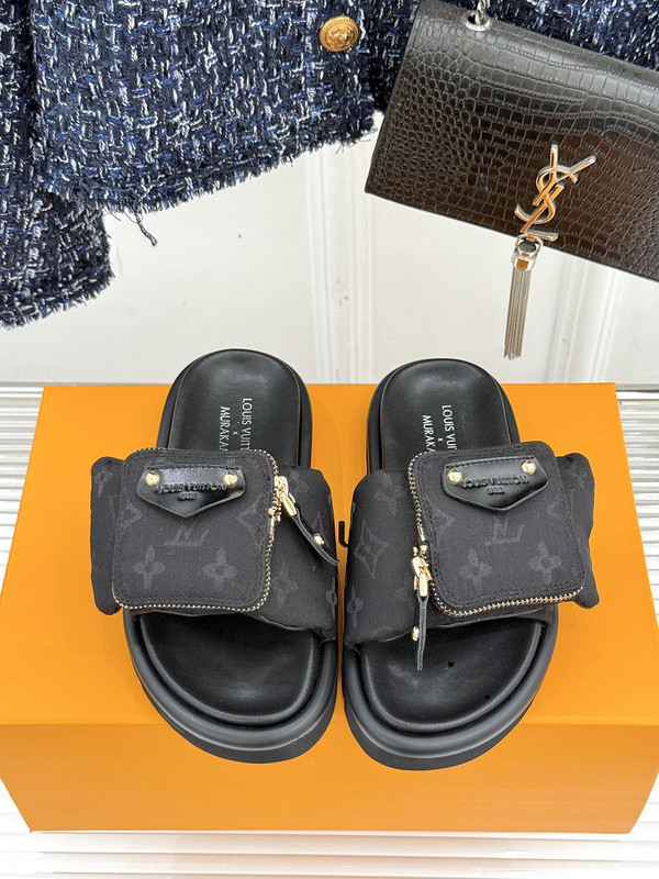 LOU1_TON SLIPPERS
