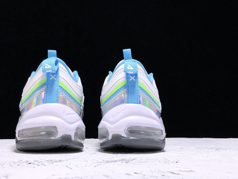 Nike Wmns Air Max 97 UL 17 SE 