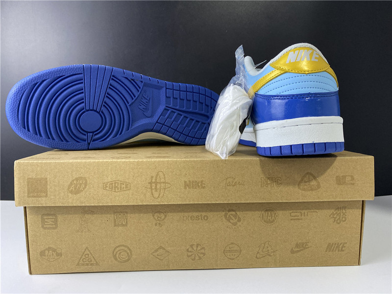 NIKE SB DUNK LOW GS 