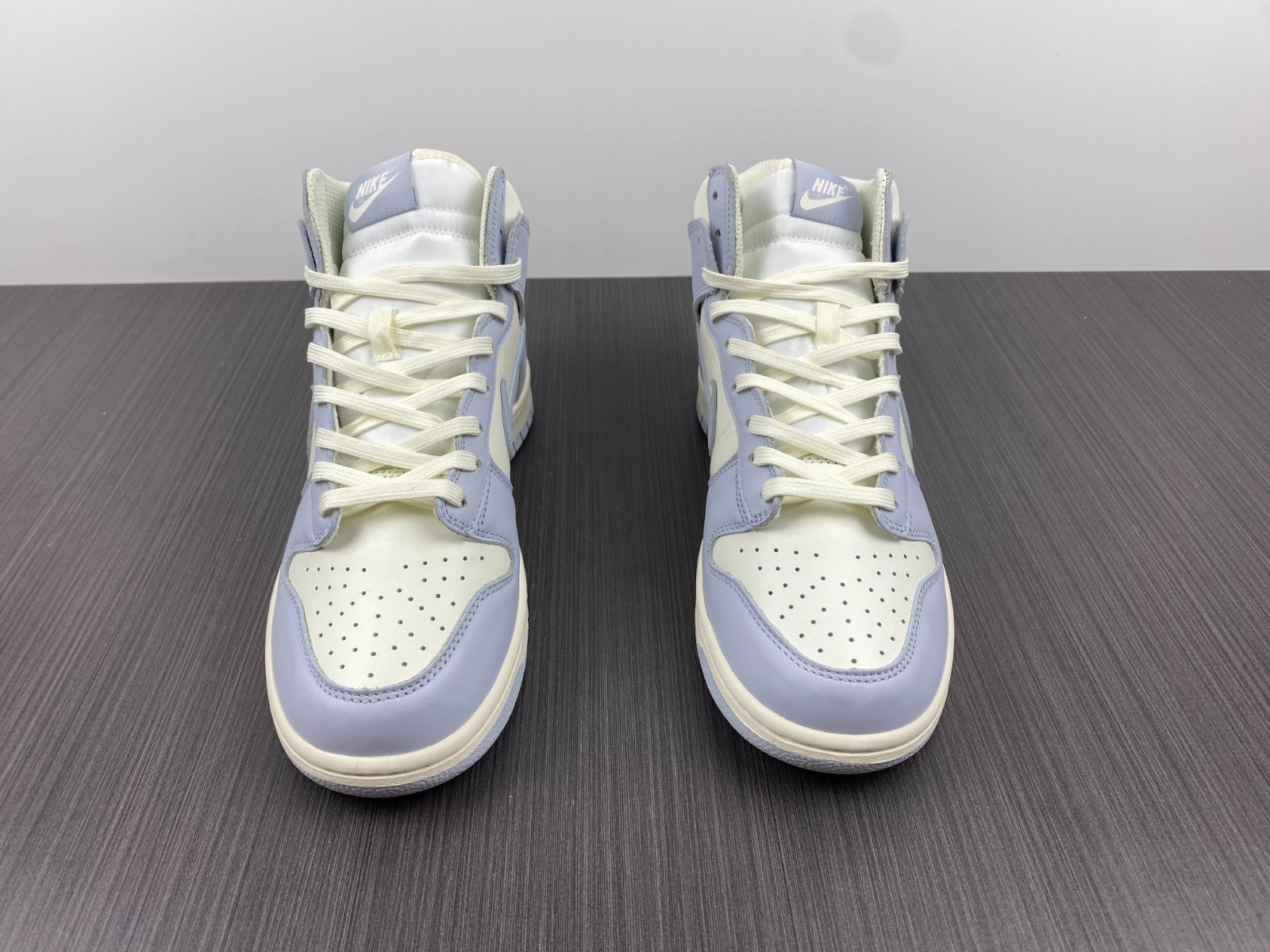 WMNS DUNK HIGH 