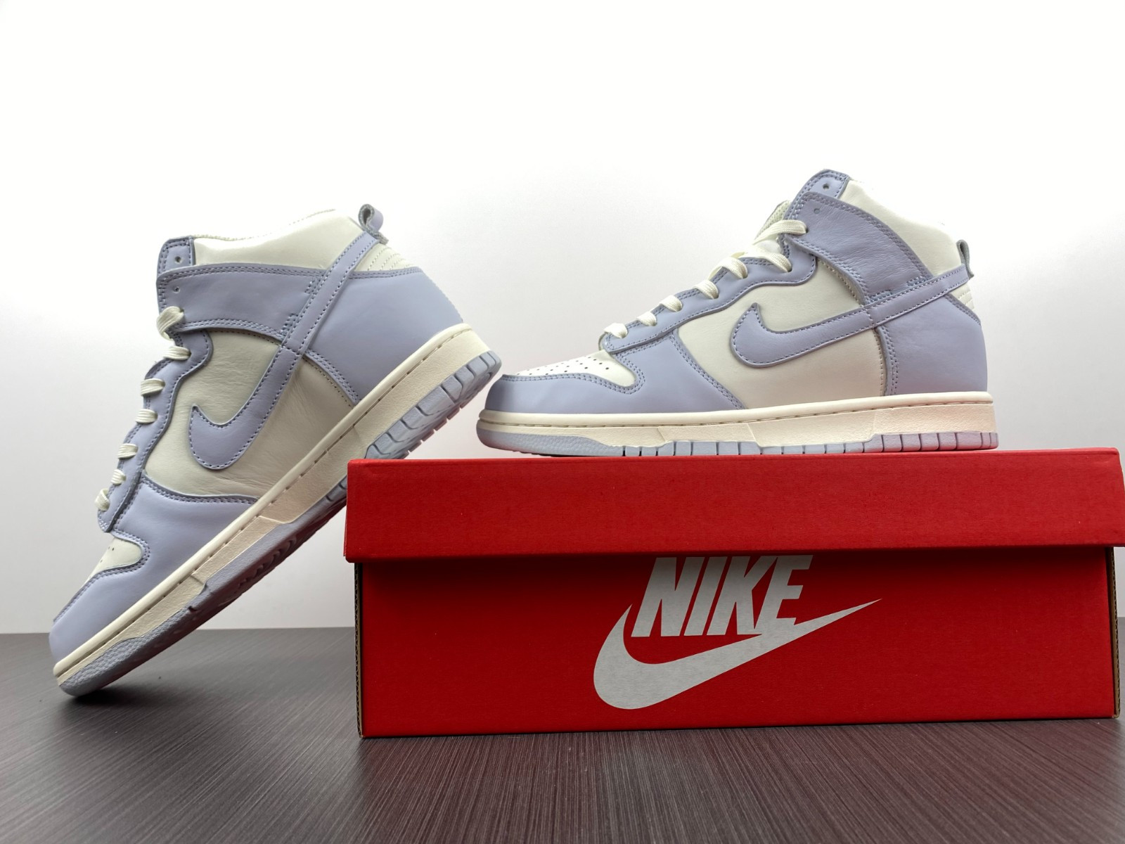 WMNS DUNK HIGH 