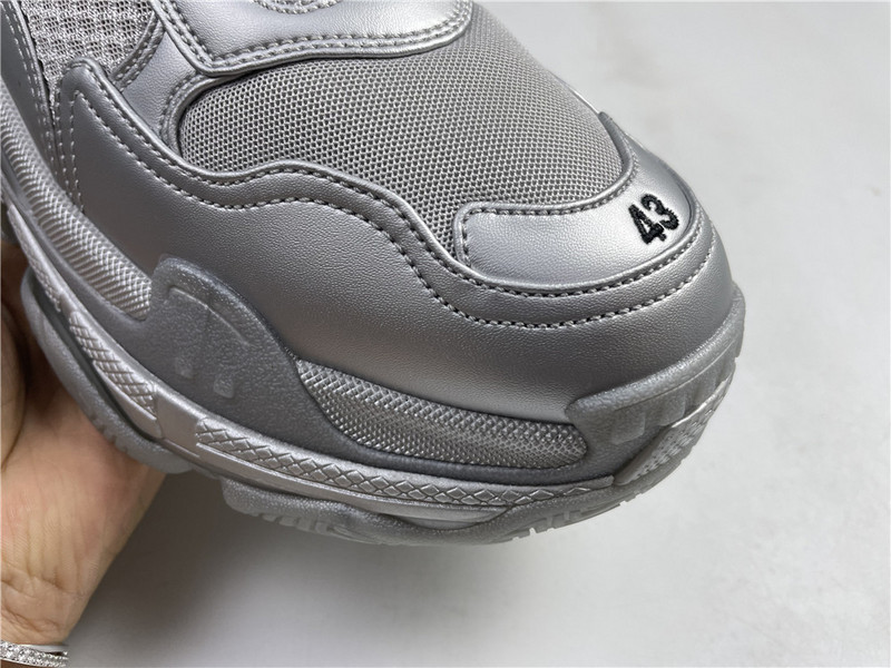 Ba*len*cia*ga sliver white sneaker 536737 w0901 8100
