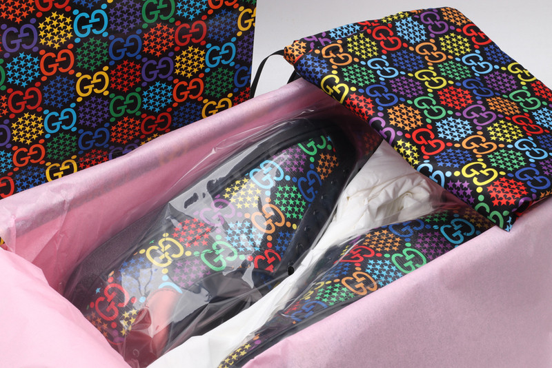 G*u*i sneakers