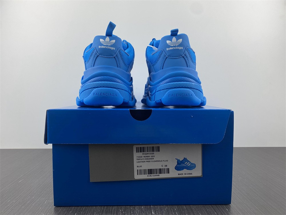 Ba*len*cia*ga triple s 71020 w2rb6 0203
