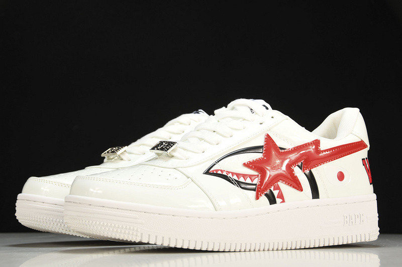 BAPE SNEAKERS