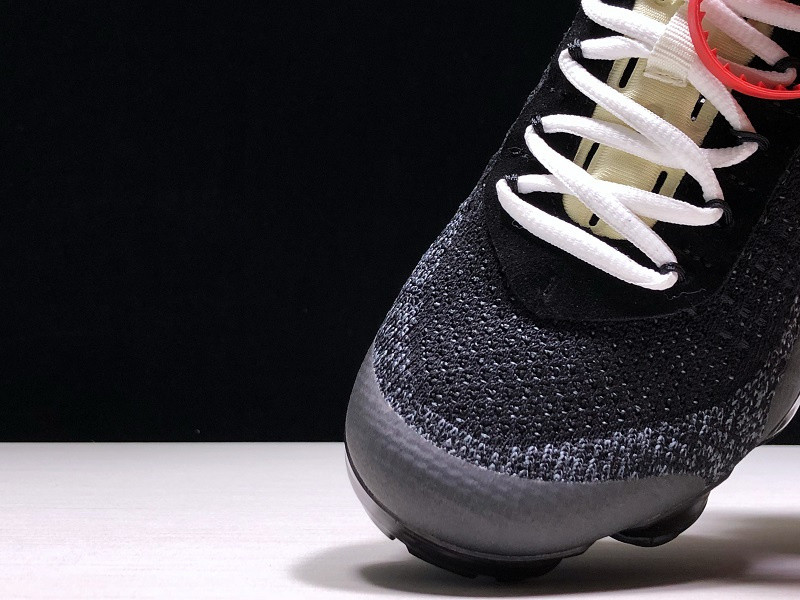 OW X AIR VAPORMAX 