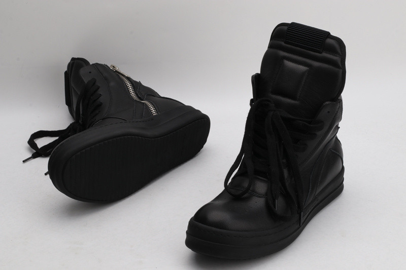 RICK 0WENS SNEAKERS