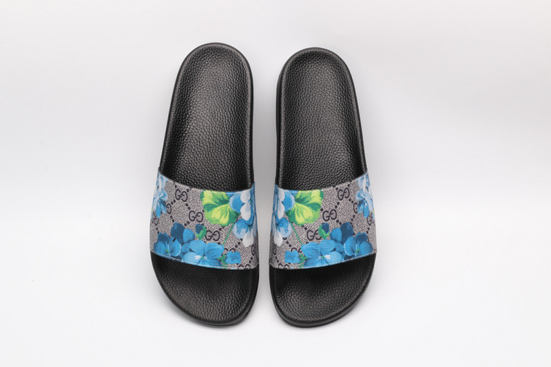 GUC LEATHER SLIDE