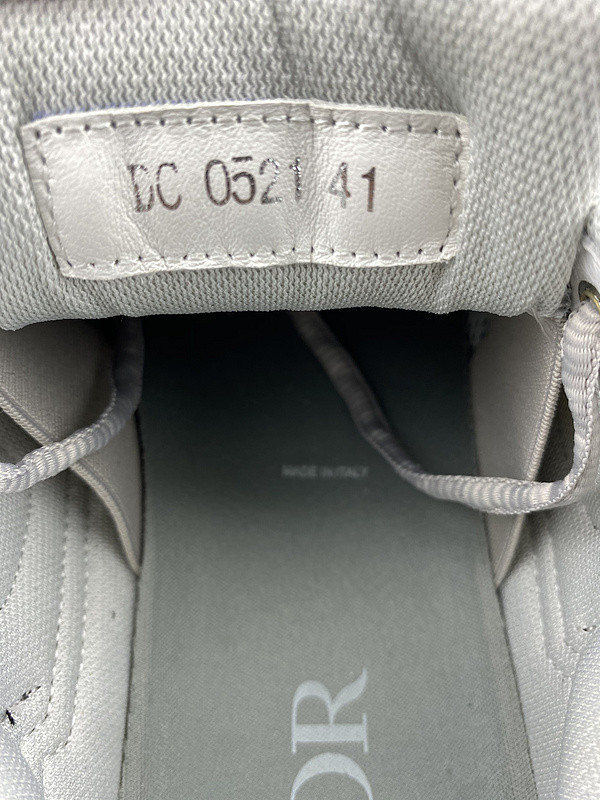 DR B30 SNEAKER