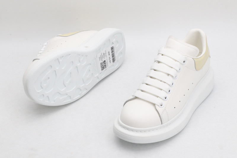 ALEXANDER MCQUEEN SNEAKER