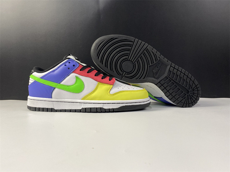 NIKE SB DUNK LOW GREEN STRIKE DD1503-106