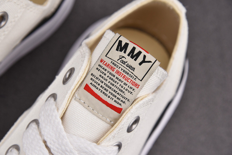 MAISON MIHARA SNEAKERS