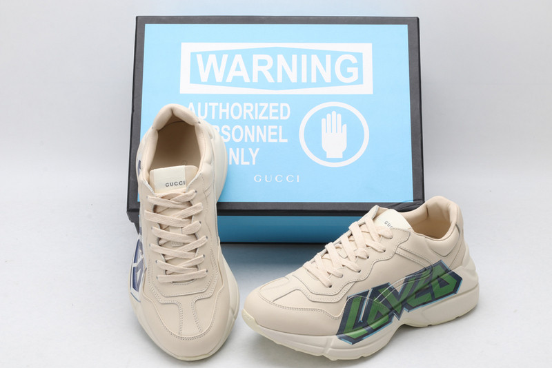 GUCCI SNEAKERS