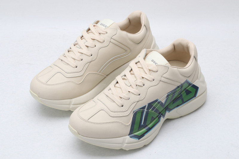 GUCCI SNEAKERS