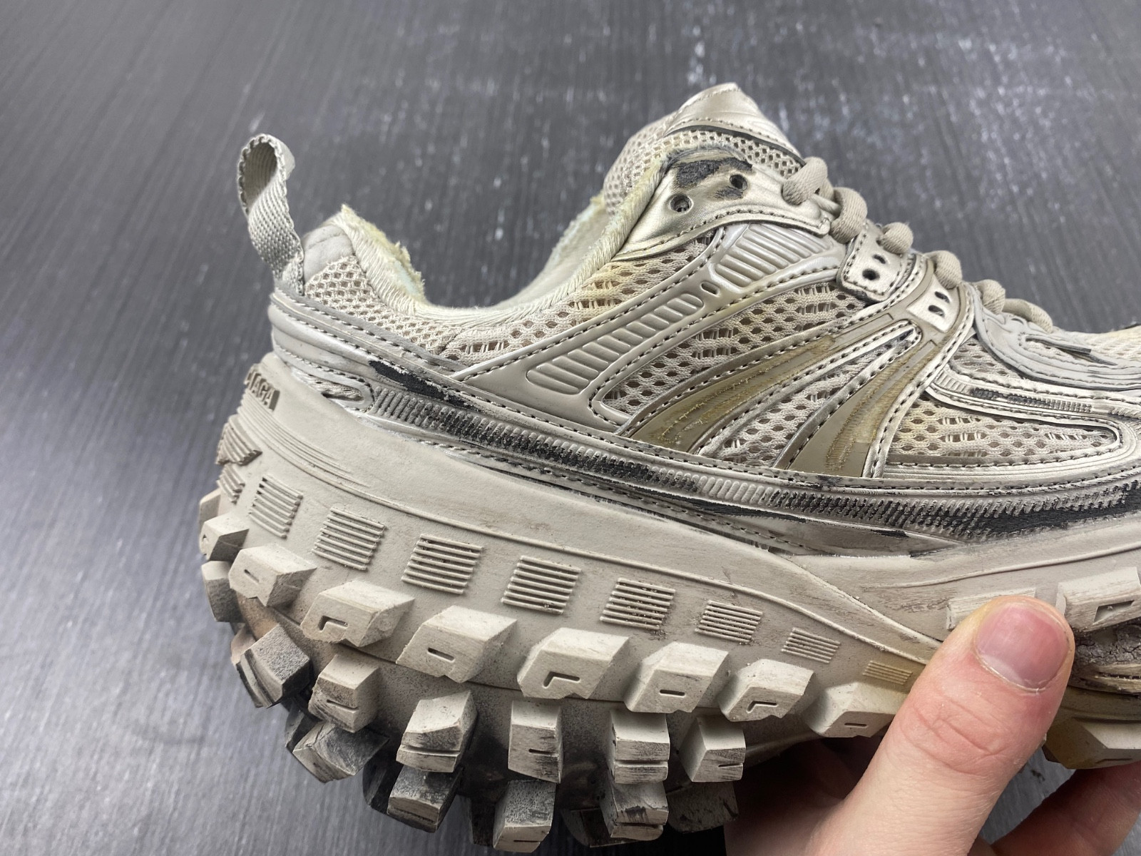 Ba*len*cia*ga bouncer chunky-sole sneakers