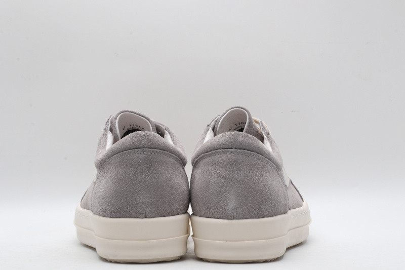 RICK 0WENS SNEAKERS