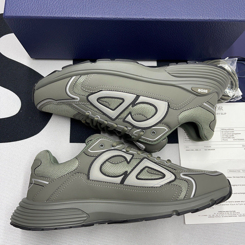 DR B30 SNEAKER