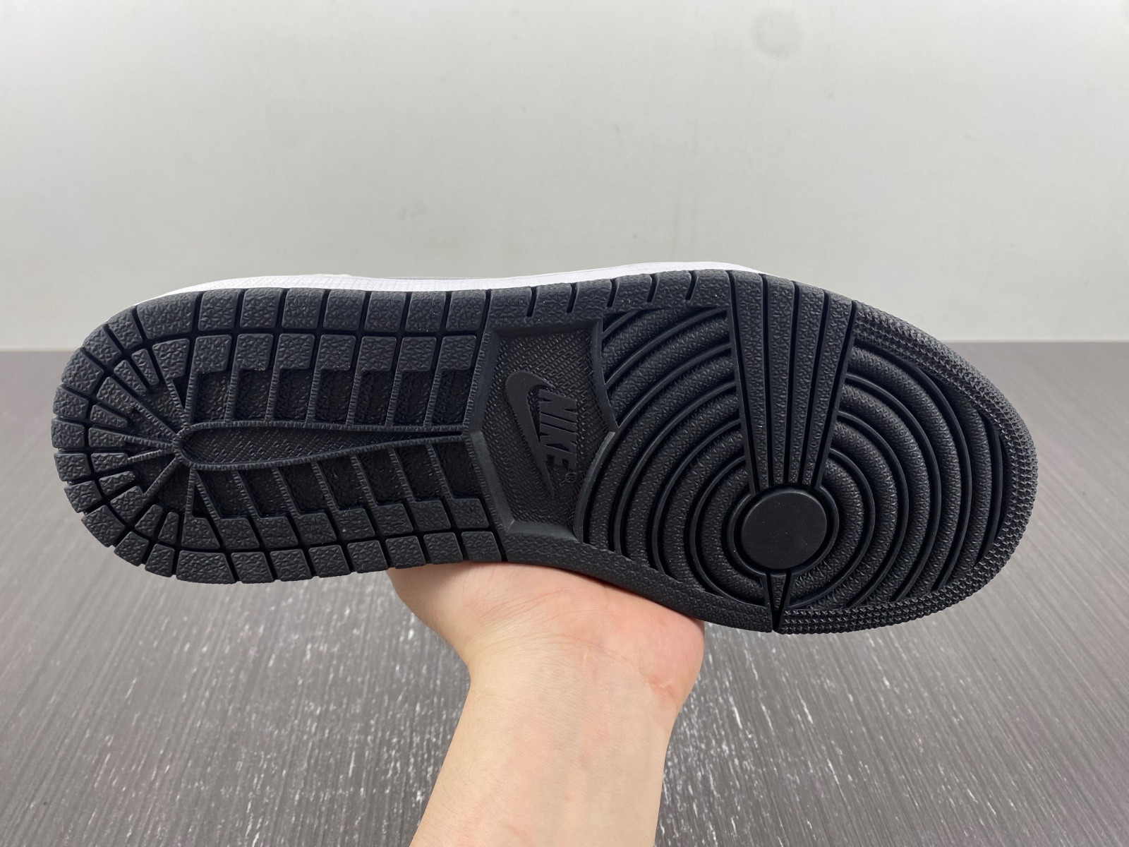 Air Jordan 1 Low OG 