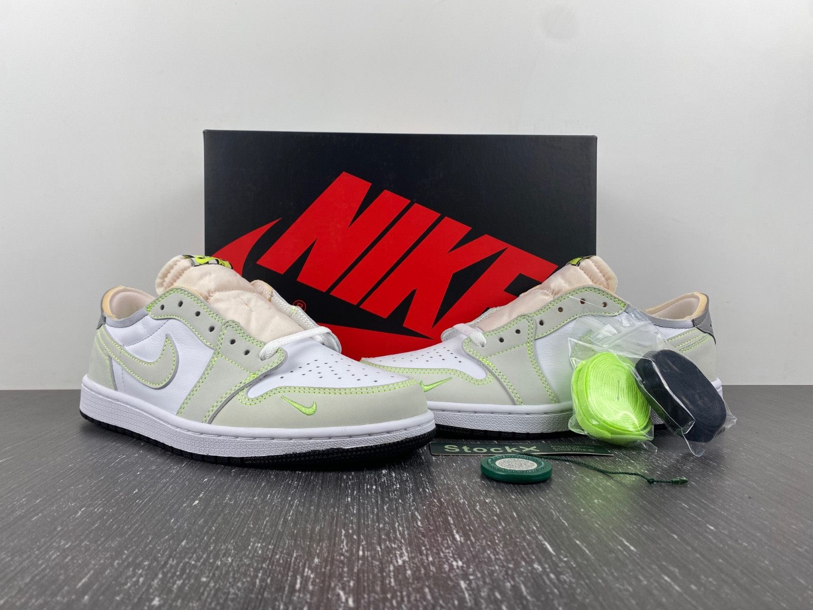 Air Jordan 1 Low OG 