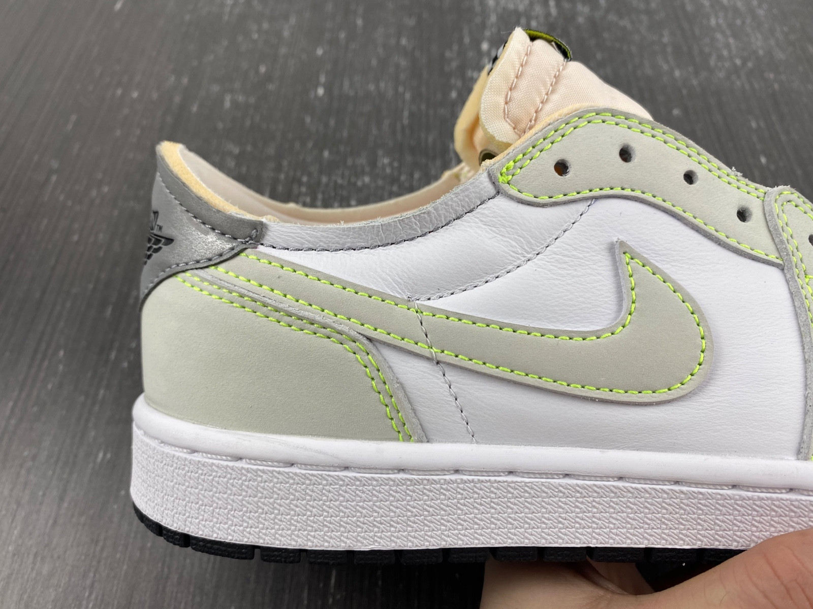 Air Jordan 1 Low OG 