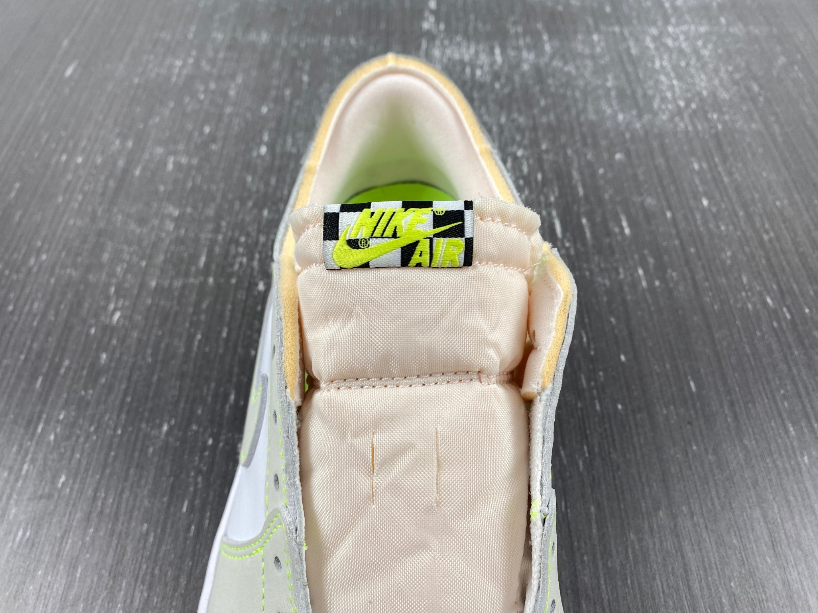 Air Jordan 1 Low OG 
