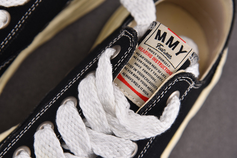 MAISON MIHARA SNEAKERS