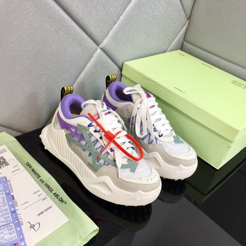 OW C/O ODSY-1000 SPORTS SHOES