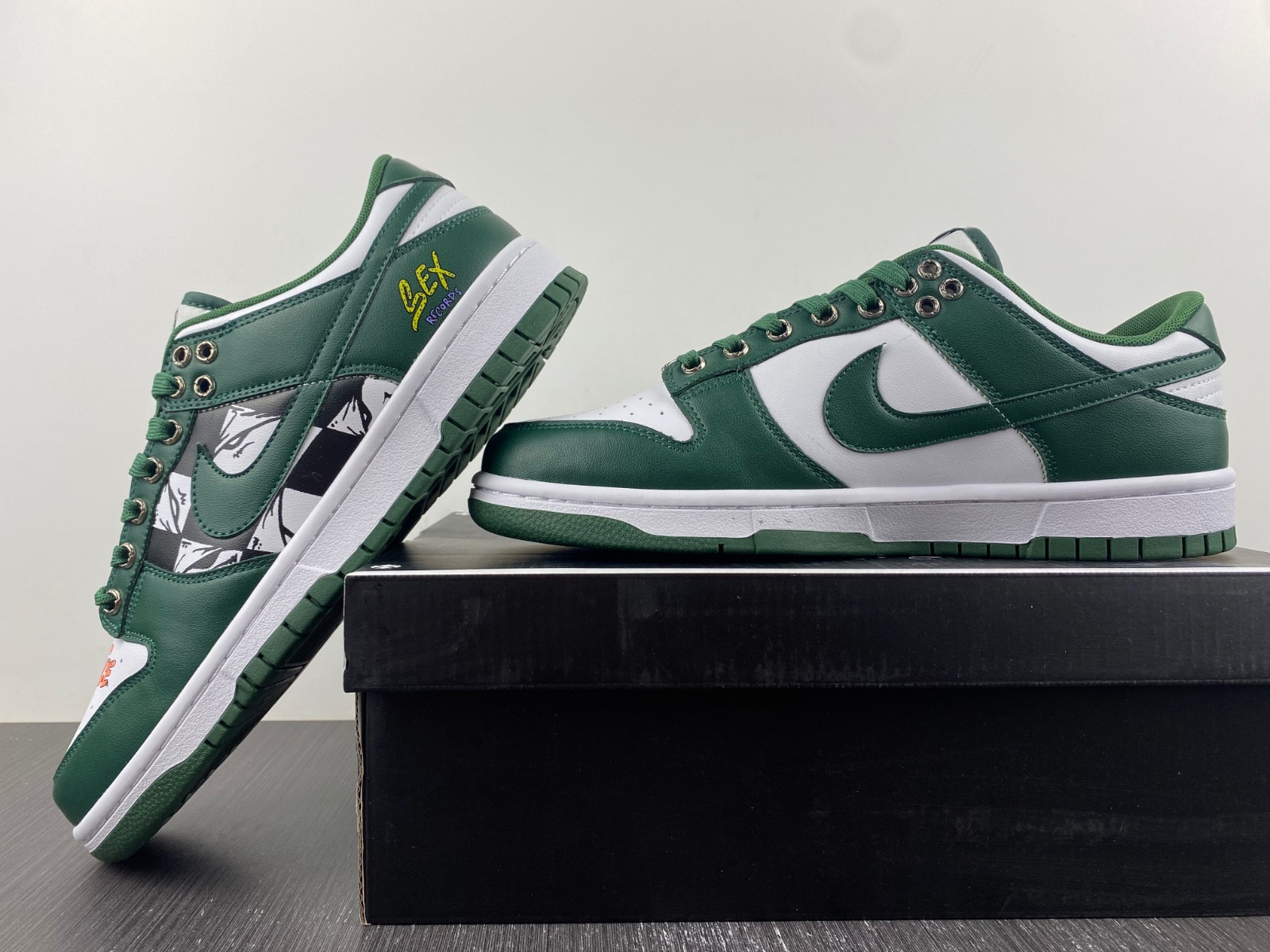 NIKE DUNK LOW Chrome Hearts DD1391-101