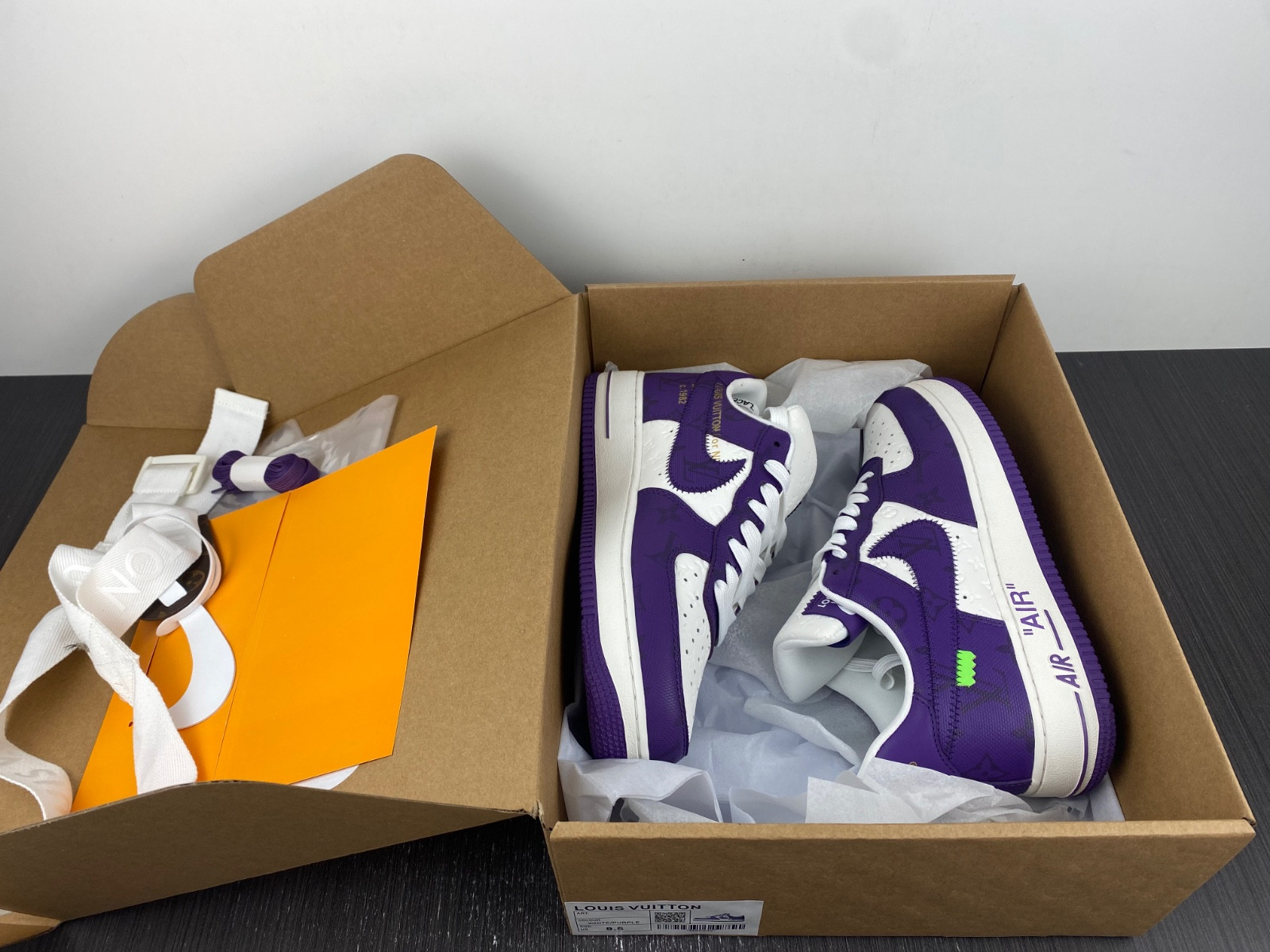 NIKE AIR FORCE 1 LOW BY VIRGIL ABLOH
