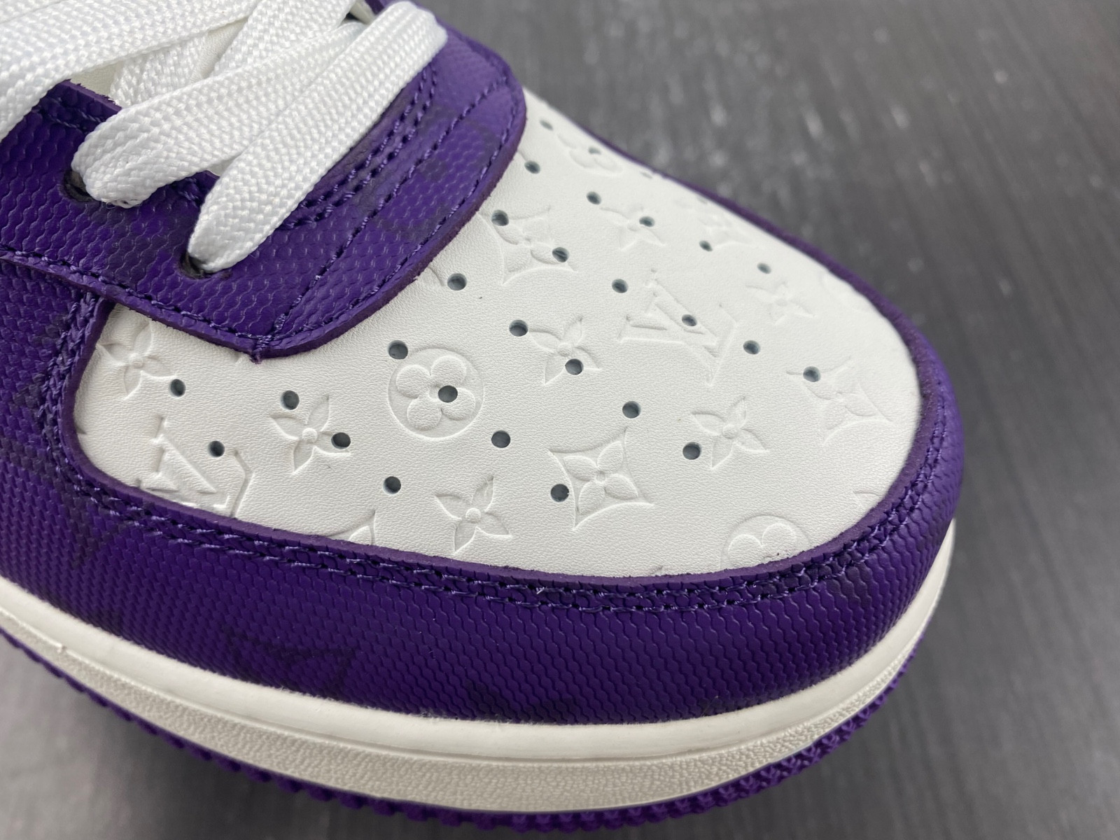 NIKE AIR FORCE 1 LOW BY VIRGIL ABLOH