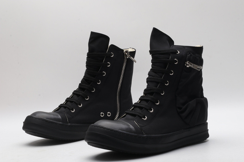 RICK 0WENS SNEAKERS