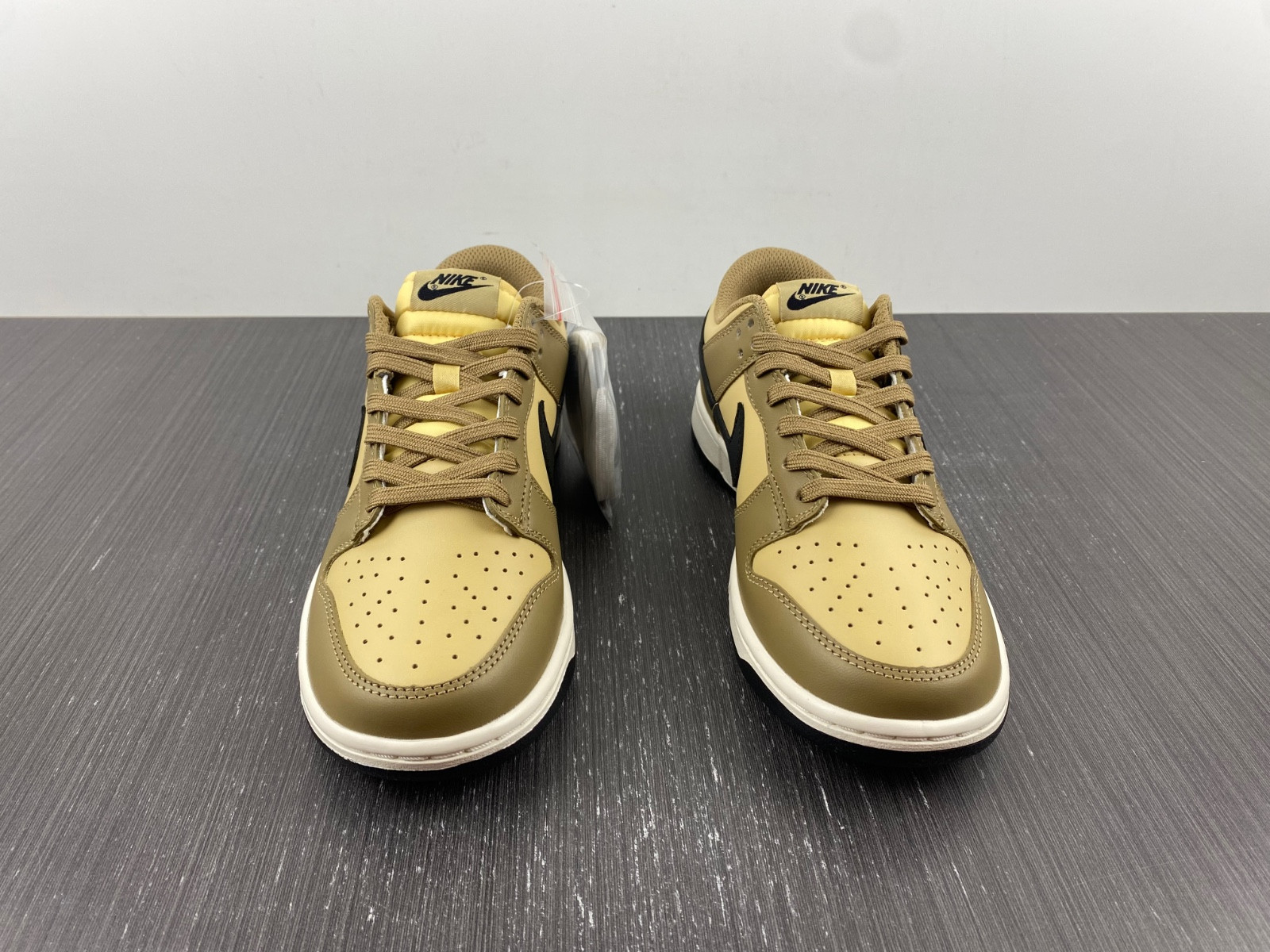 Nike Dunk Low “Dark Driftwood” DD1503-200
