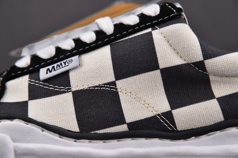MAISON MIHARA SNEAKERS