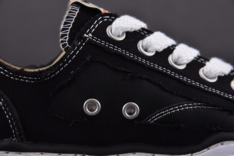 MAISON MIHARA SNEAKERS