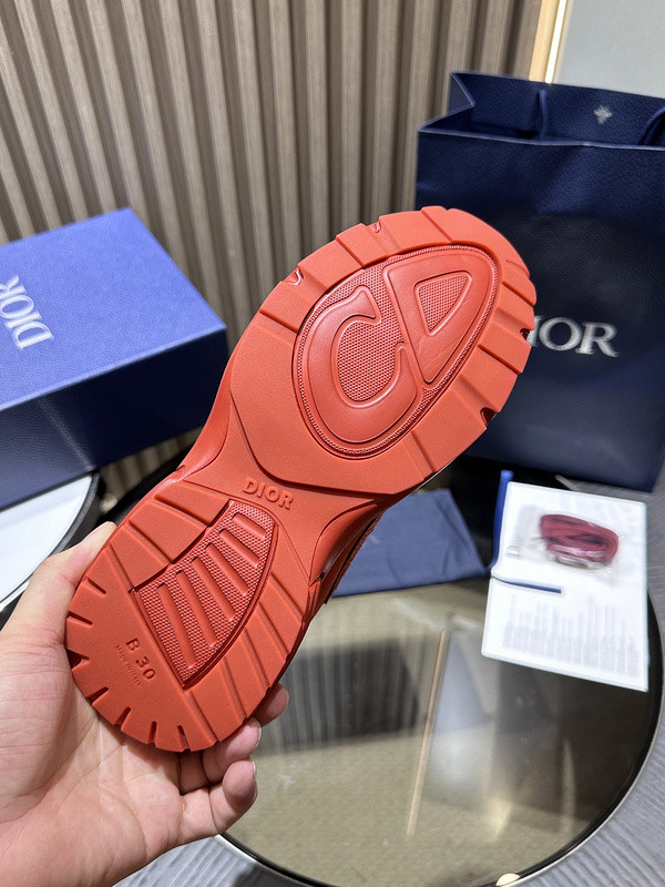 DR B30 SNEAKER