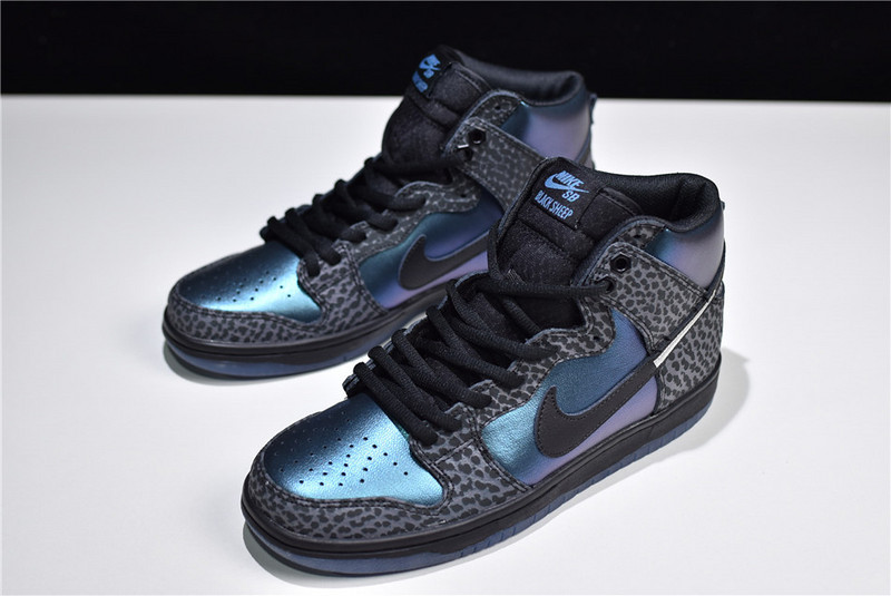 Nike Zoom Dunk SB BQ6827-001