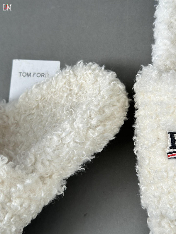 BALENCIAGA SLIDES