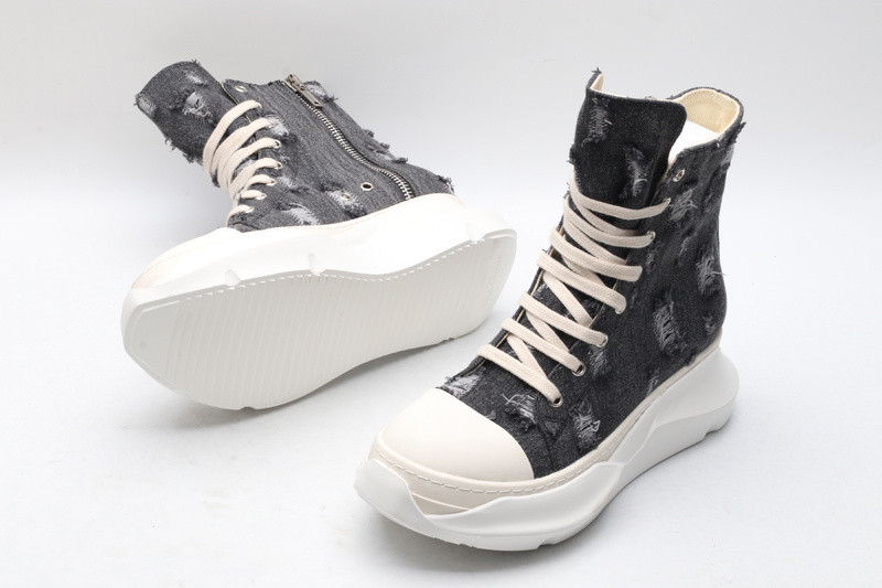 RICK 0WENS SNEAKERS