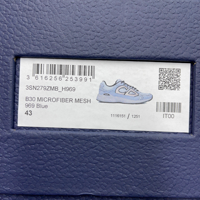 DR B30 SNEAKER
