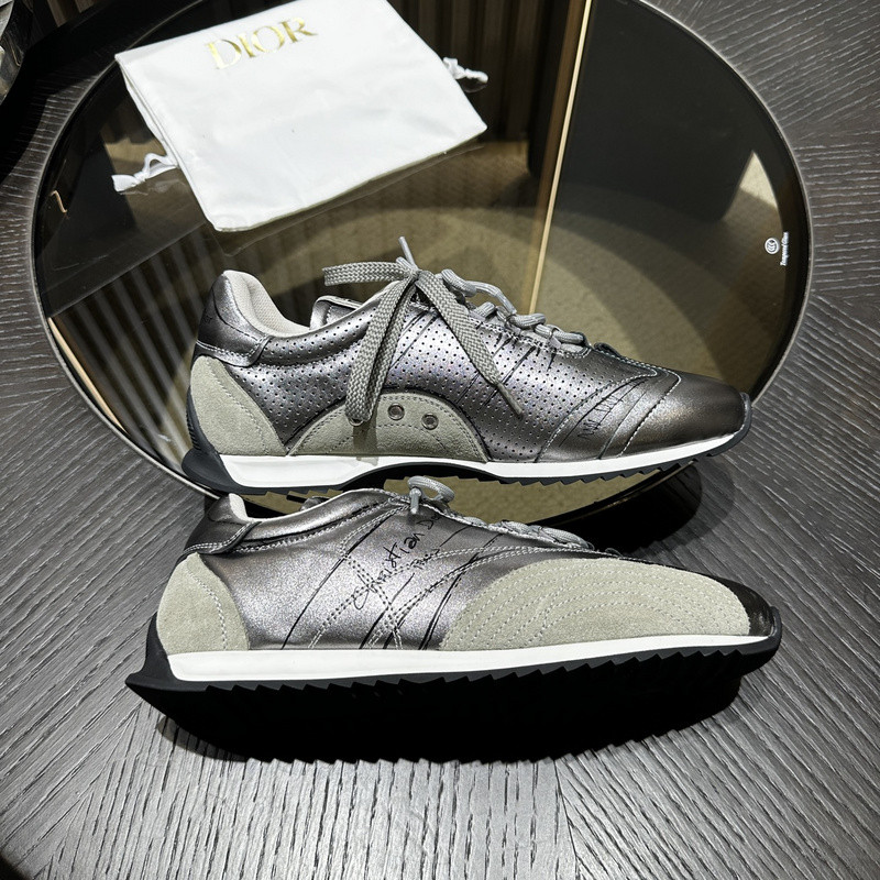 D-Sketch Sneaker