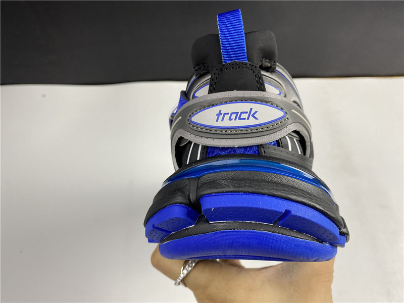 Ba*len*cia*ga track sneaker 542436-w3ac1-2047