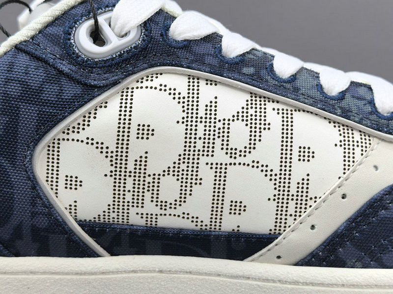 DIOR SNEAKERS