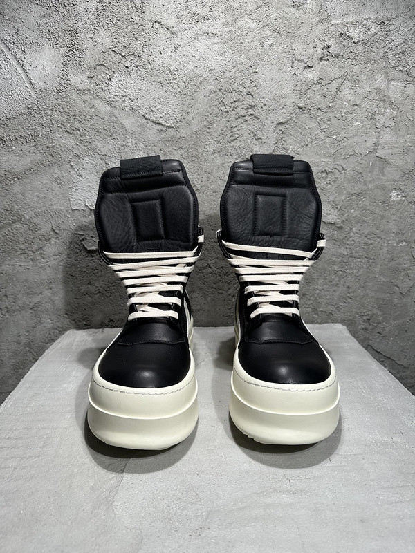 RICK 0WENS SNEAKERS