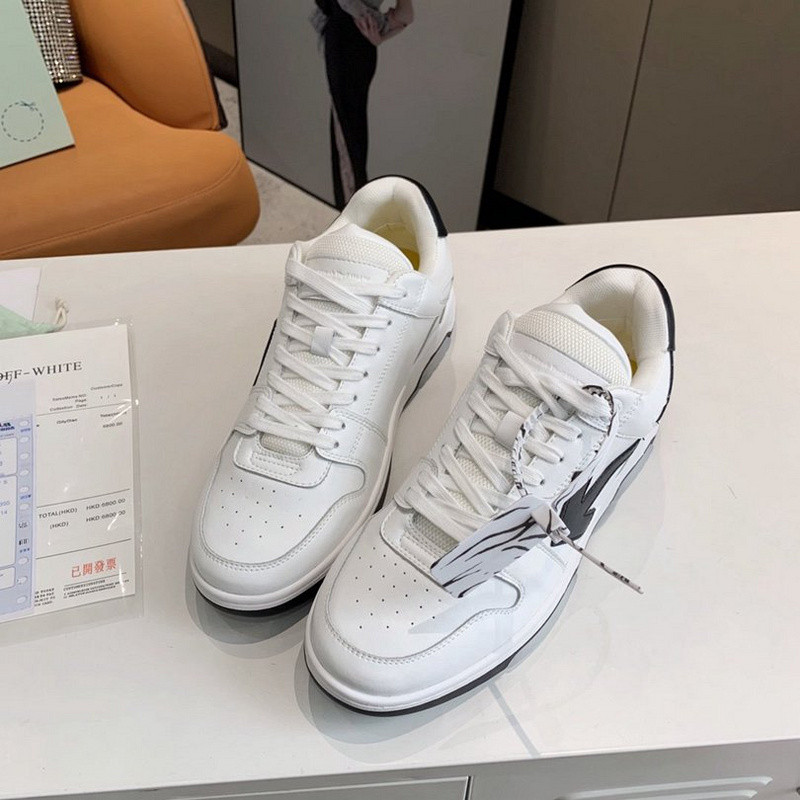 Off-White c/o Virgil Abloh