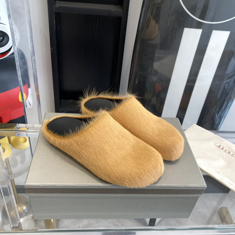 MARNI Fussbett Hairy Mules Yellow Loafers
