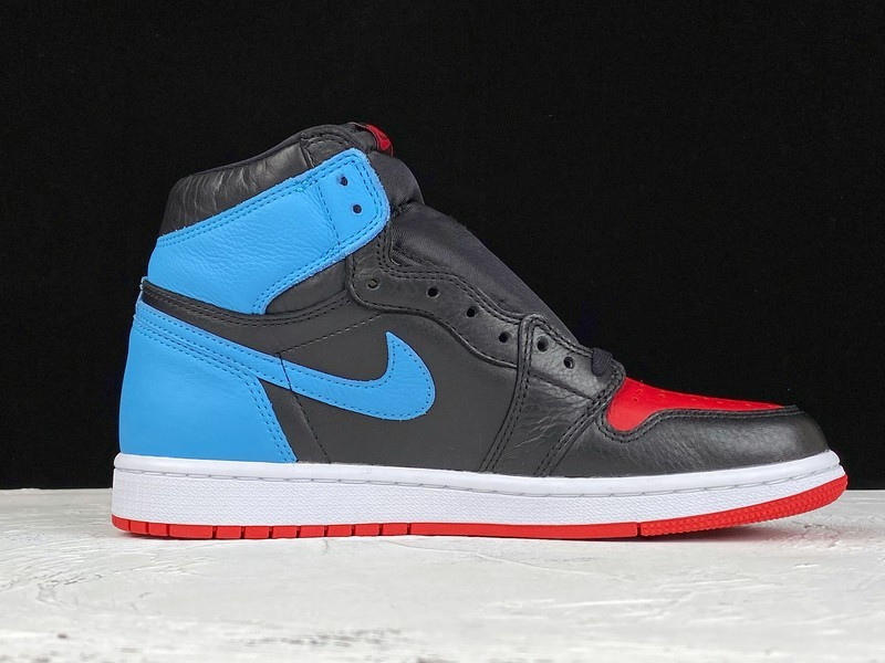 Air Jordan 1 High WMNS UNC Chicago CD0461-046