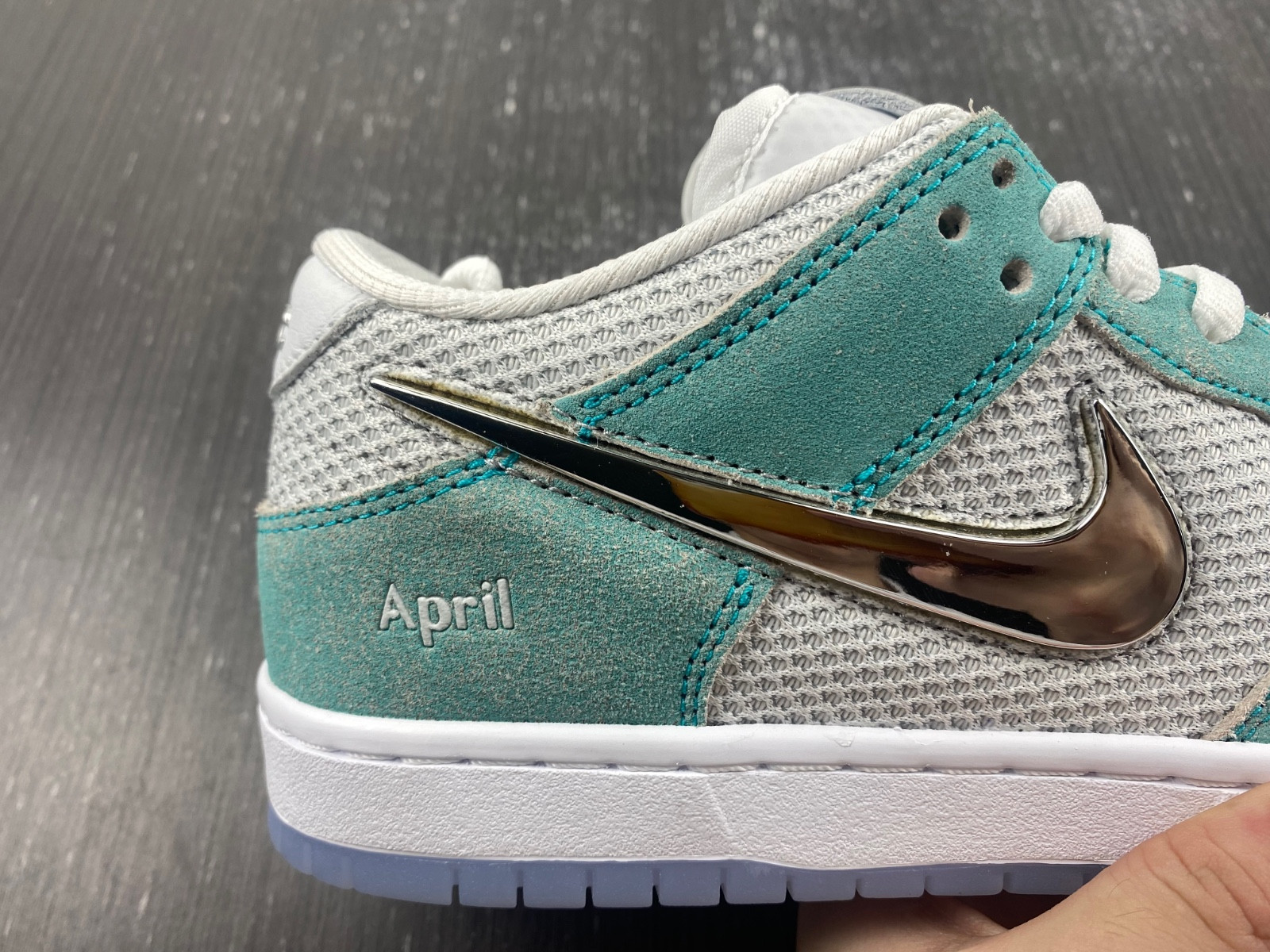 Dunk SDCAI*NIKE SB Low FD2562-400