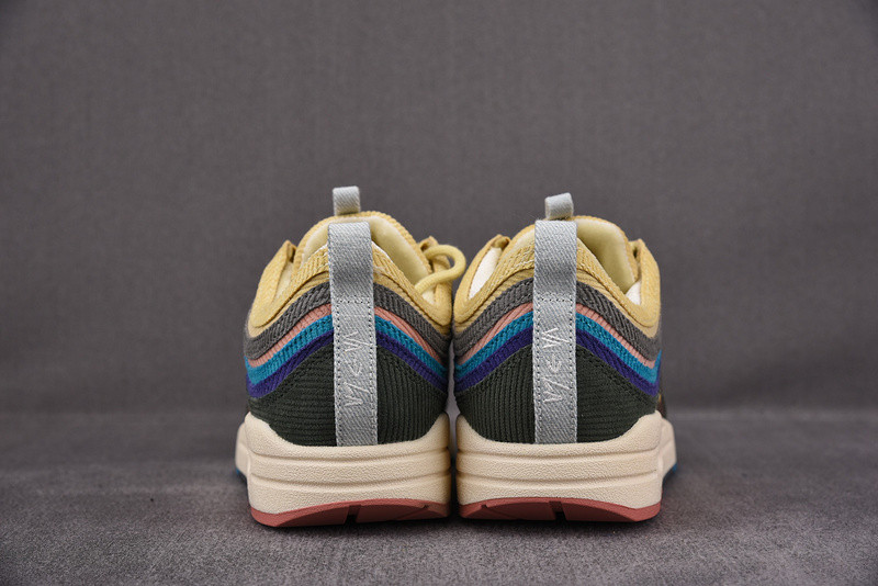 NIKE AIR MAX 1/97 SEAN WOTHERSPOON AJ4219-400