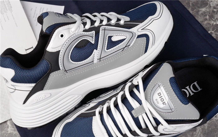 DR B30 SNEAKER
