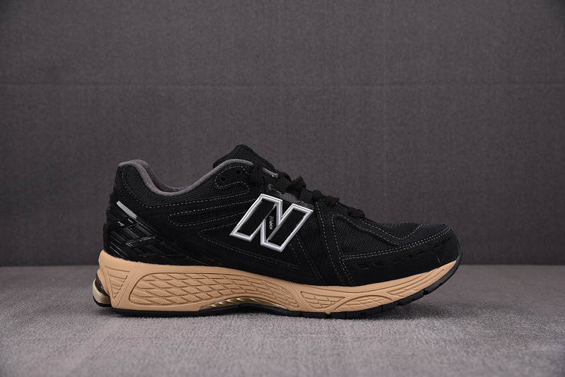 New Balance 1906R 